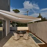 Brand New Apartment S & U