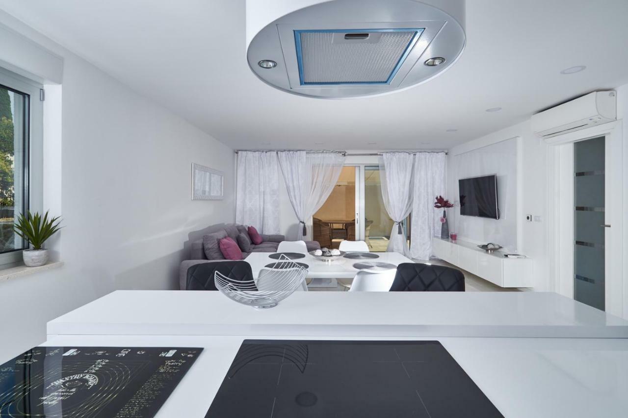 Appartement Brand New S & U